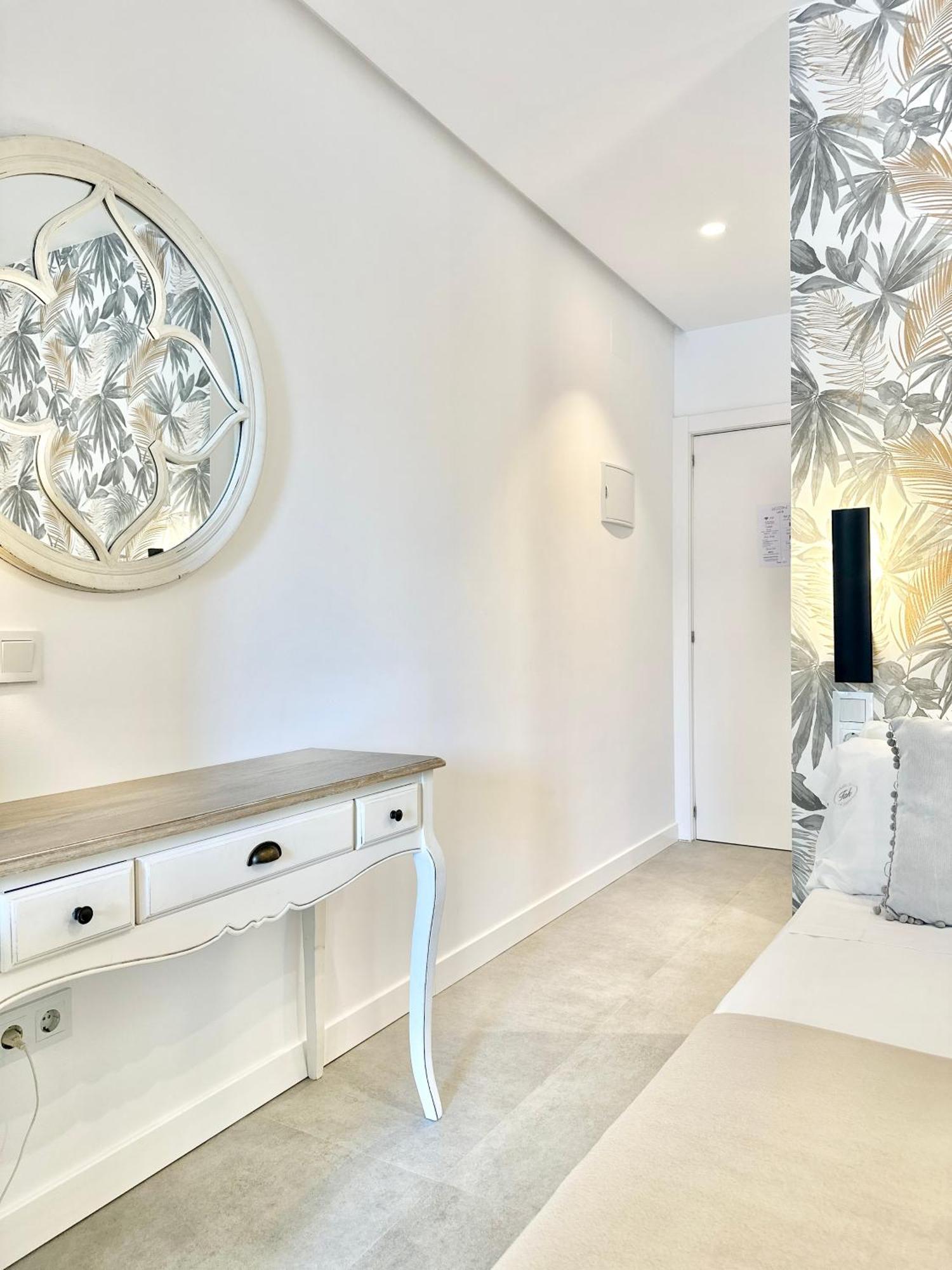 Loft 18 Beachfront Marbella Center エクステリア 写真