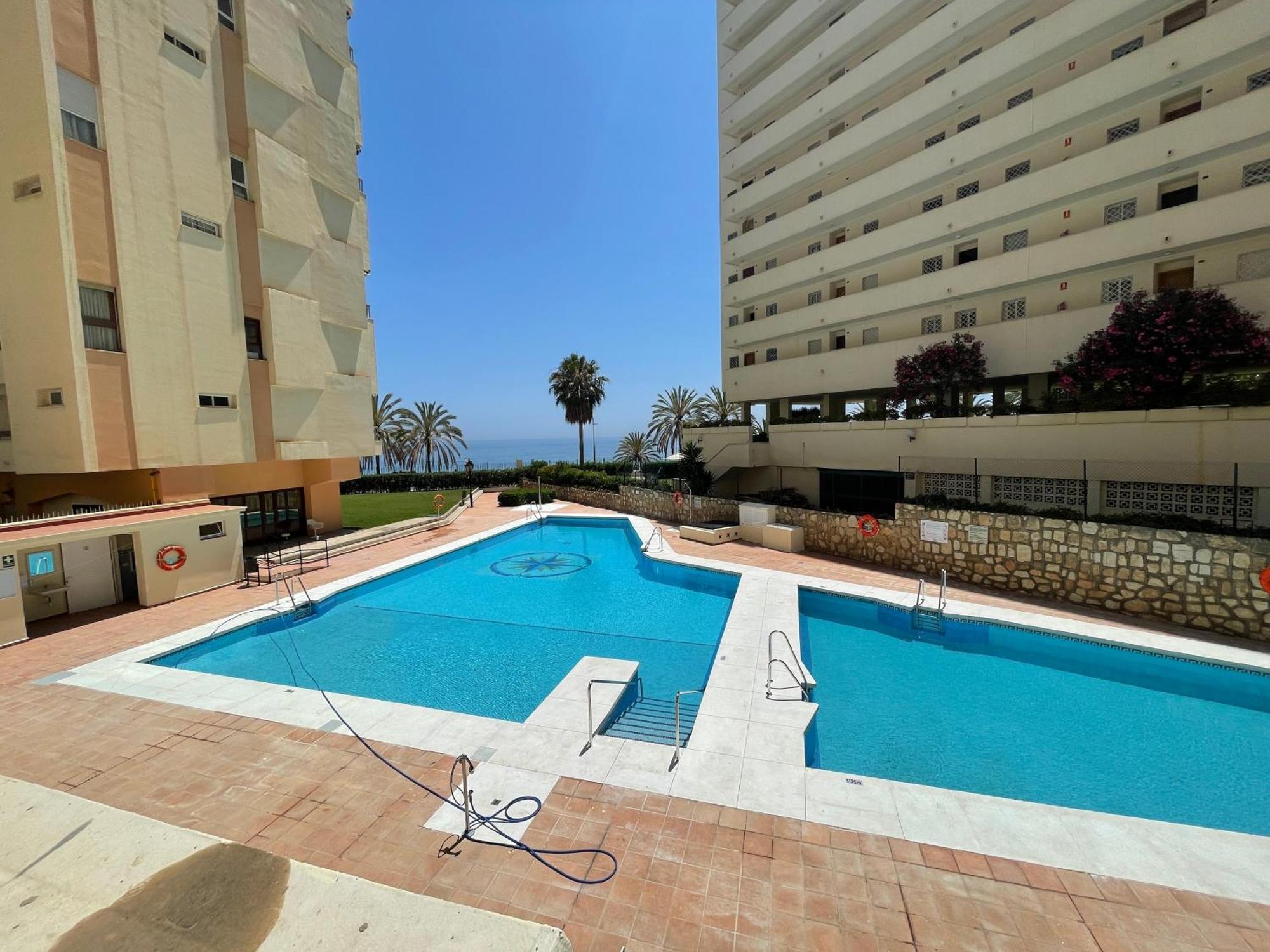 Loft 18 Beachfront Marbella Center エクステリア 写真